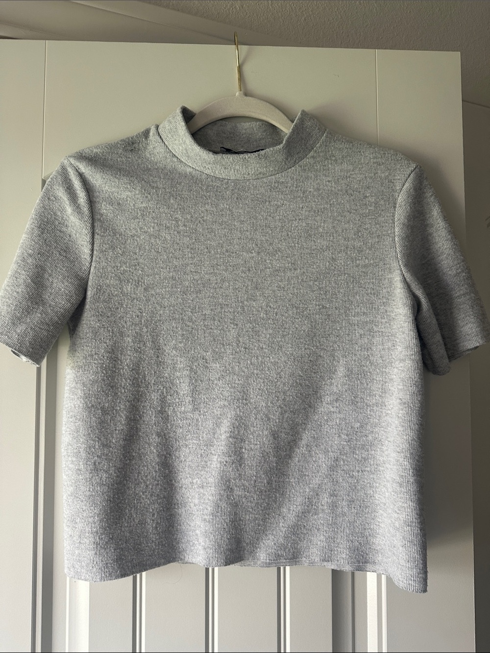 Zara Heather Gray Short Sleeve Mock Neck Sweater Top